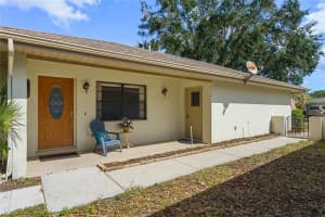 466 MUIRFIELD COURT, WINTER HAVEN, FL 33884 - MLS#MFRP4937243