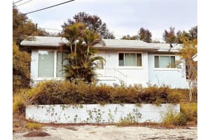 1013 Cody Villa Loop Rd, BABSON PARK