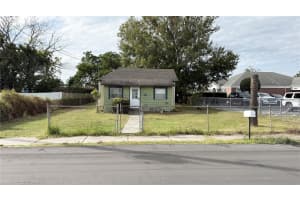 1607 2ND STREET SE, WINTER HAVEN, FL 33880 - MLS#MFRP4937275