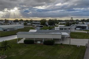 5146 NORTHSHORE DRIVE, POLK CITY, FL 33868 - MLS#MFRP4937322