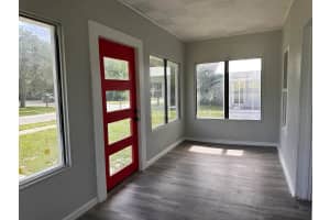 107 AVENUE F SW, WINTER HAVEN, FL 33880 - MLS#MFRP4937357