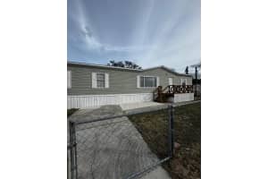 2451 STANTON, AUBURNDALE, FL 33823 - MLS#MFRP4937372