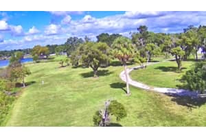 201 LAKE BONNY DRIVE, LAKELAND, FL 33801 - MLS#MFRP4937414