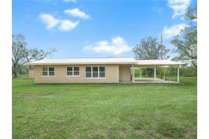 5926 Van Simmons Rd, WAUCHULA