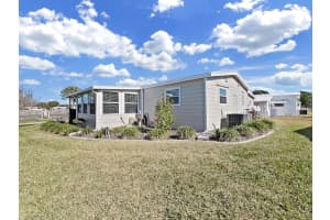 4815 FOXWOOD BLVD, LAKELAND, FL 33810 - MLS#MFRP4937443