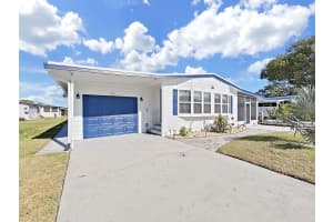 1570 HEATHER HILL DR, LAKELAND, FL 33810 - MLS#MFRP4937447