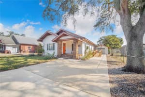 107 1ST STREET, HAINES CITY, FL 33844 - MLS#MFRP4937464