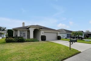 1458 GRAND CAYMAN CIRCLE, WINTER HAVEN, FL 33884 - MLS#MFRP4937476