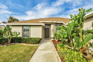 107 MANDOLIN DRIVE, WINTER HAVEN, FL 33884 - MLS#MFRP4937501