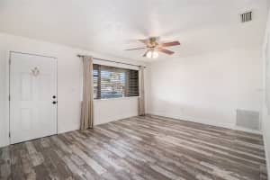 581 CLARKE AVENUE, MELBOURNE, FL 32935 - MLS#MFRP4937522