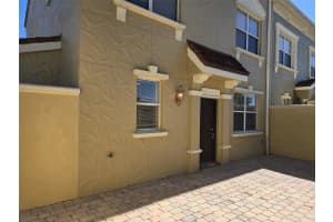 2520 BELLA VISTA DRIVE, DAVENPORT, FL 33897 - MLS#MFRP4937525