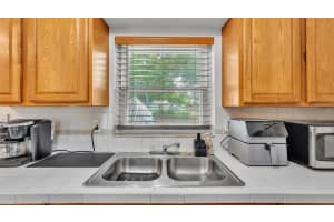 815 EVERETT STREET, LAKE ALFRED, FL 33850 - MLS#MFRP4937565