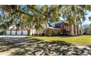 3826 GAINES COURT, WINTER HAVEN, FL 33884 - MLS#MFRP4937567