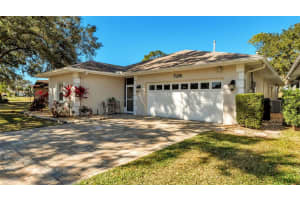 728 CANBERRA ROAD, WINTER HAVEN, FL 33884 - MLS#MFRP4937662