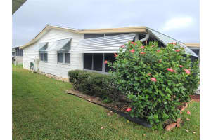 298 TOWNBRIDGE DRIVE, HAINES CITY, FL 33844 - MLS#MFRP4937667