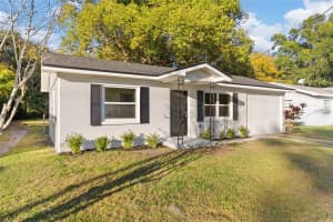 712 PILAKLAKAHA AVENUE, AUBURNDALE, FL 33823 - MLS#MFRP4937688