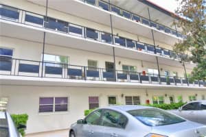 200 EL CAMINO DRIVE, WINTER HAVEN, FL 33884 - MLS#MFRP4937752