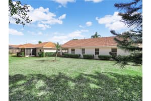 528 GREENWAY DRIVE, LAKE WALES, FL 33898 - MLS#MFRP4937757