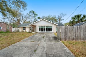 132 Alachua Dr, WINTER HAVEN