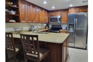 706 OLDE CAMELOT CIRCLE, HAINES CITY, FL 33844 - MLS#MFRP4937935