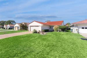 688 AUGUSTA ROAD, WINTER HAVEN, FL 33884 - MLS#MFRP4937966