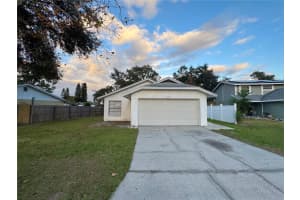 817 WHISPER LAKE COURT, WINTER HAVEN, FL 33880 - MLS#MFRP4938016