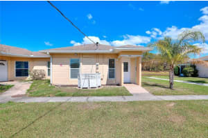 1919 CLUB CIRCLE, LAKESHORE, FL 33854 - MLS#MFRP4938127