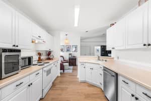 129 MORNING GLORY CIRCLE, WINTER HAVEN, FL 33884 - MLS#MFRP4938153