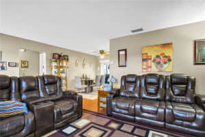 603 SIDNEY CIRCLE, WINTER HAVEN, FL 33880 - MLS#MFRP4938186