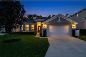 554 Tupelo Cir, DAVENPORT