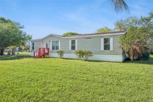 2820 NEWCOMBE LANE, KISSIMMEE, FL 34741 - MLS#MFRP4938234