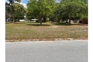 305 ELAINE DRIVE, AUBURNDALE, FL 33823 - MLS#MFRP4938263