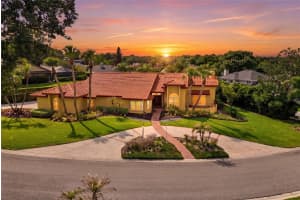 5965 PIER PLACE DRIVE, LAKELAND, FL 33813 - MLS#MFRP4938334