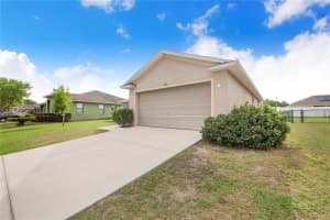 1729 PEBBLE BEACH STREET, WINTER HAVEN, FL 33881 - MLS#MFRP4938335