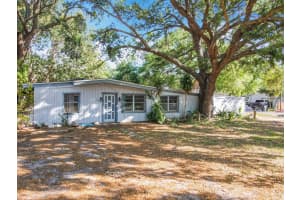 5402 Parkway Dr, BELLE ISLE