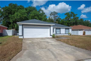 5356 SPIVEY GLEN COURT, LAKELAND, FL 33810 - MLS#MFRP4938375