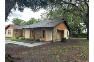 5003 CIMARRON DRIVE, LAKELAND, FL 33813 - MLS#MFRP4938407