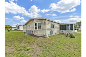 4966 DEERWOOD DR, LAKELAND, FL 33810 - MLS#MFRP4938408