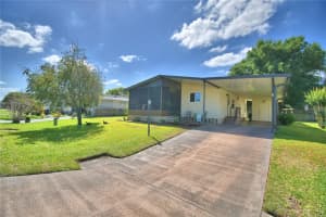 447 VILLAGE CIRCLE, WINTER HAVEN, FL 33880 - MLS#MFRP4938447