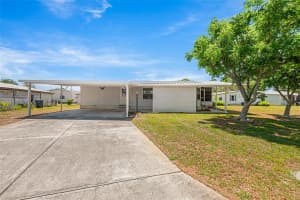 6002 GRAND OAKS DRIVE, WINTER HAVEN, FL 33884 - MLS#MFRP4938477