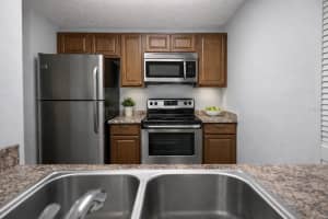 141 FERNERY ROAD, LAKELAND, FL 33809 - MLS#MFRP4938478