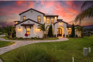 2398 HERITAGE LAKES DRIVE, LAKELAND, FL 33803 - MLS#MFRP4938485