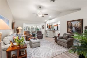 510 EASTLAKE DR, HAINES CITY, FL 33844 - MLS#MFRP4938492