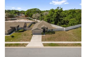 272 ARBUTHNOT STREET, WINTER HAVEN, FL 33881 - MLS#MFRP4938493