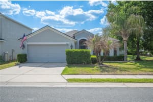 7256 Twin Cedar Ln, LAKELAND