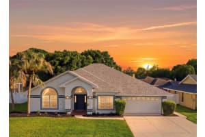 737 SANTA MARIA DRIVE, WINTER HAVEN, FL 33884 - MLS#MFRP4938535