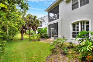 612 GRASSLANDS VILLAGE CIRCLE, LAKELAND, FL 33803 - MLS#MFRP4938562