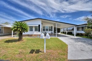 4253 CEDARWOOD STREET, WINTER HAVEN, FL 33880 - MLS#MFRP4938563