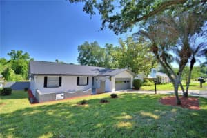 138 WHITTIER LANE, WINTER HAVEN, FL 33884 - MLS#MFRP4938568