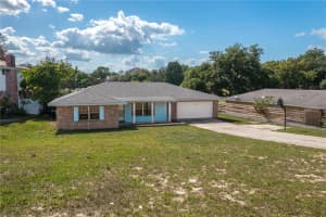 136 LAKE RING DRIVE, WINTER HAVEN, FL 33884 - MLS#MFRP4938606